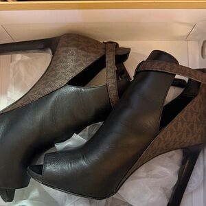 Michael Kors Black Leather Peep-Toe Heels with Brown MK Monogram